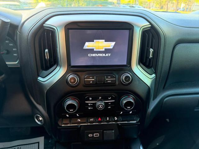 2022 Chevrolet Silverado 1500 4WD Crew Cab Short Bed LT Trail Boss
