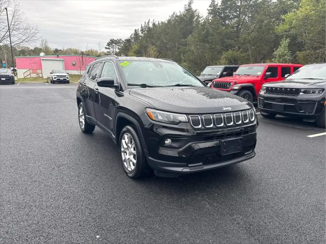 2022 Jeep Compass Latitude Lux 4x4