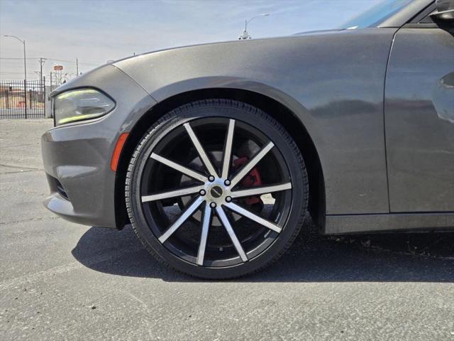 2016 Dodge Charger SXT