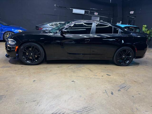 2017 Dodge Charger R/T RWD