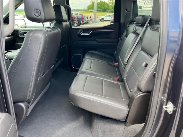 2025 GMC Sierra 1500 4WD Crew Cab Short Box SLT