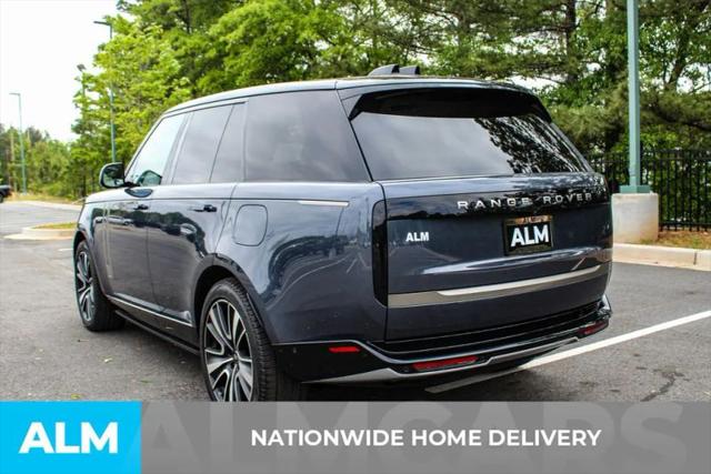 2025 Land Rover Range Rover P550e SE