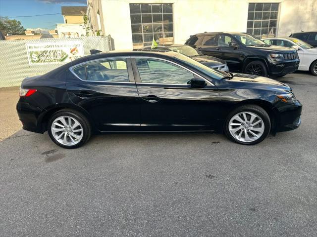 2017 Acura ILX Base