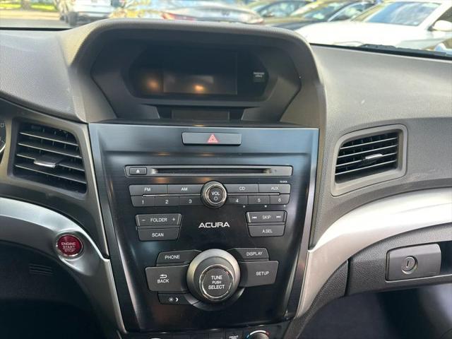 2017 Acura ILX Base