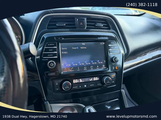 2017 Nissan Maxima 3.5 Platinum