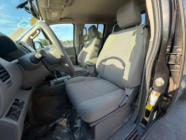 2017 Nissan Frontier SV