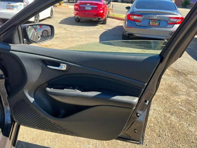 2016 Dodge Dart SXT