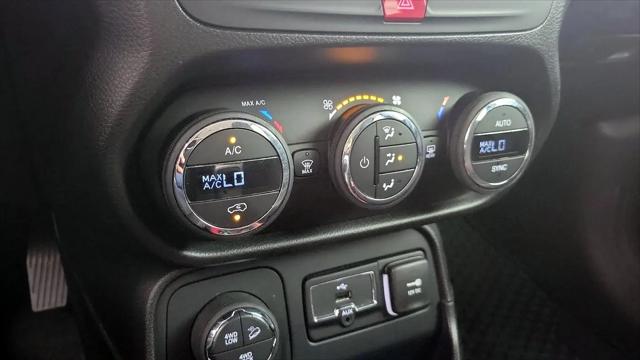 2016 Jeep Renegade Trailhawk