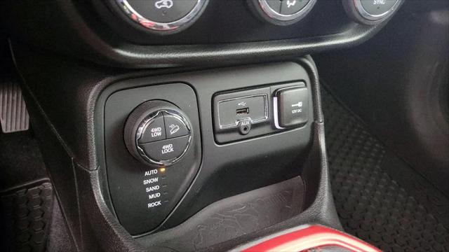 2016 Jeep Renegade Trailhawk