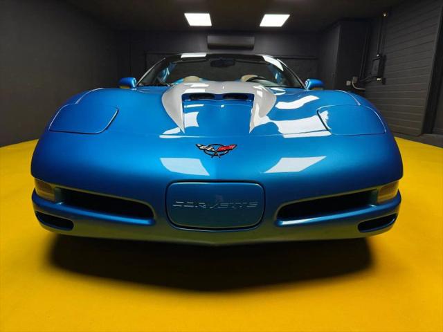 2000 Chevrolet Corvette Base