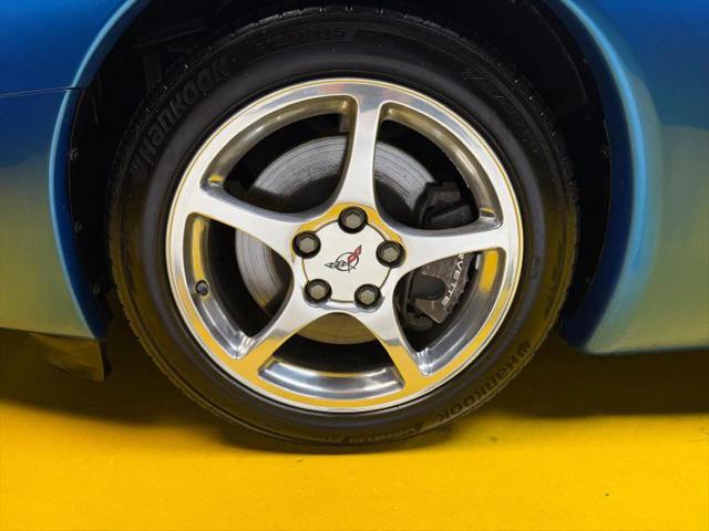 2000 Chevrolet Corvette Base