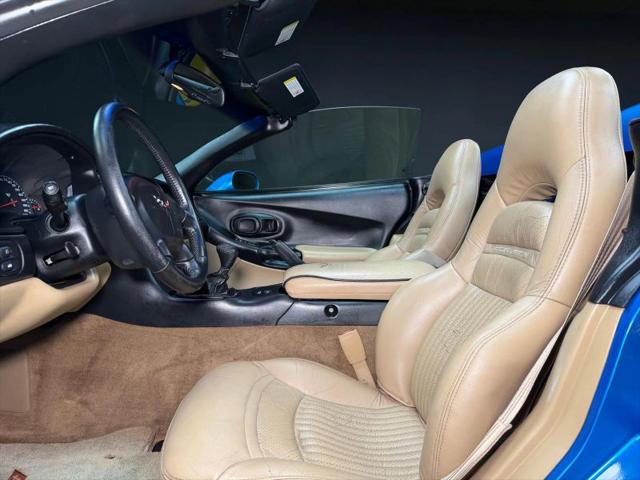 2000 Chevrolet Corvette Base