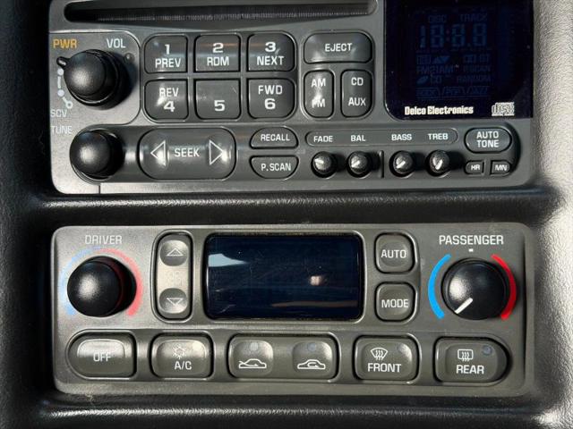 2000 Chevrolet Corvette Base