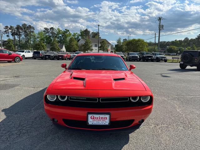 2018 Dodge Challenger SXT Plus