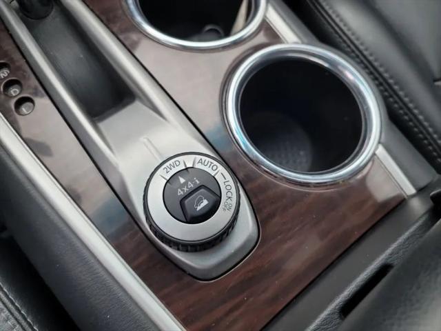 2015 Nissan Pathfinder SL