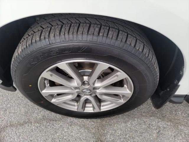 2015 Nissan Pathfinder SL