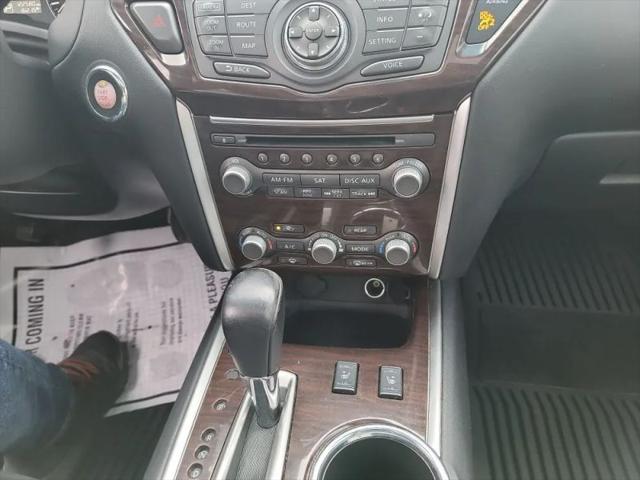 2015 Nissan Pathfinder SL