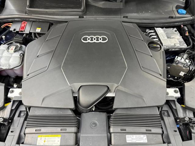 2021 Audi Q8 Premium Plus 55 TFSI quattro Tiptronic