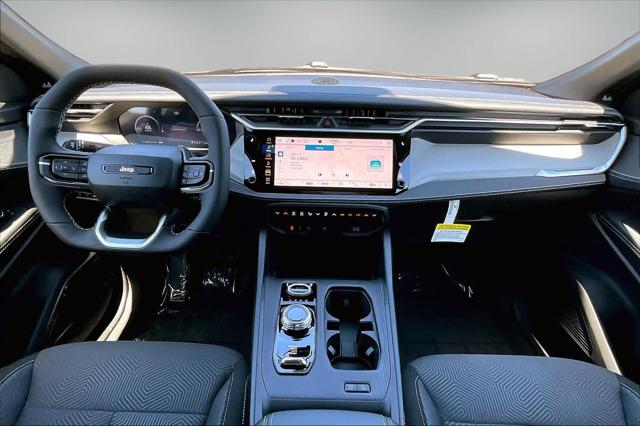2026 Jeep Cherokee Laredo 4x4