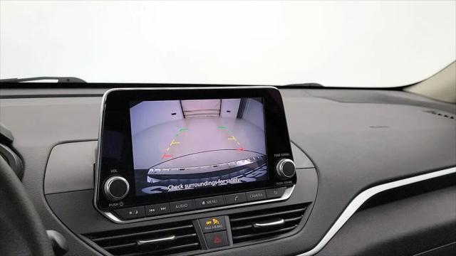 2021 Nissan Altima SV FWD