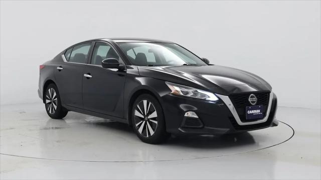 2021 Nissan Altima SV FWD for sale in Harrisonburg, VA