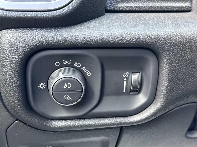 2024 Ram 1500 Big Horn Crew Cab 4x4 57 Box