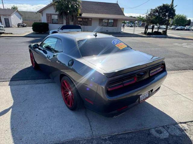 2017 Dodge Challenger R/T Plus Shaker