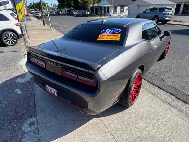 2017 Dodge Challenger R/T Plus Shaker