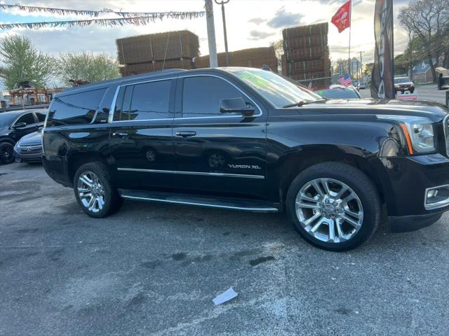 2017 GMC Yukon XL SLT