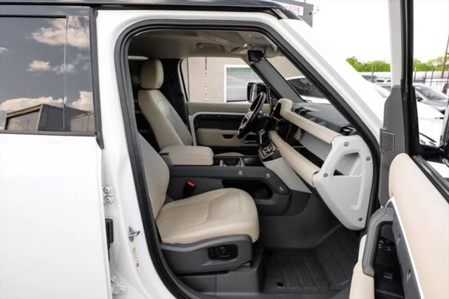 2020 Land Rover Defender 110 SE