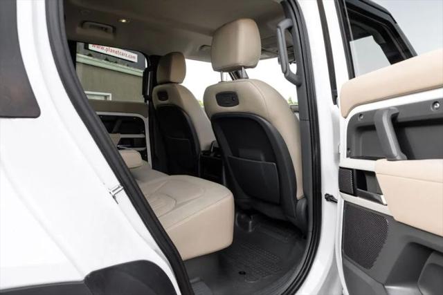 2020 Land Rover Defender 110 SE