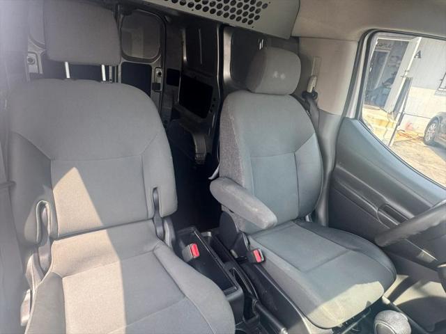 2016 Nissan NV200 SV