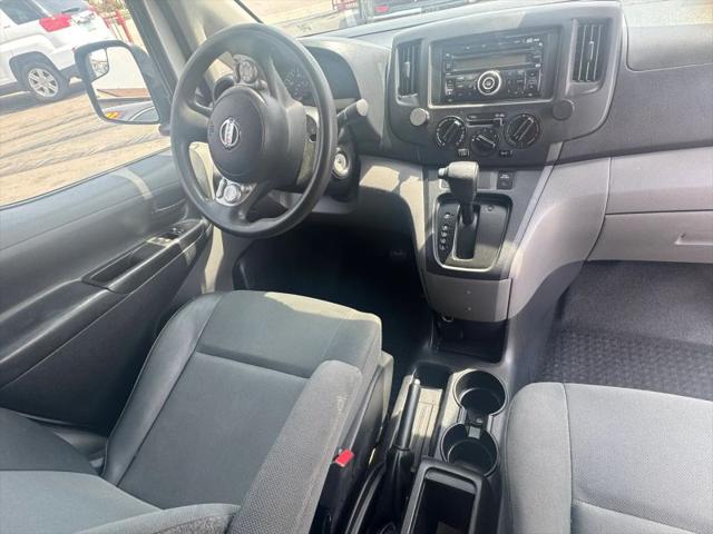 2016 Nissan NV200 SV