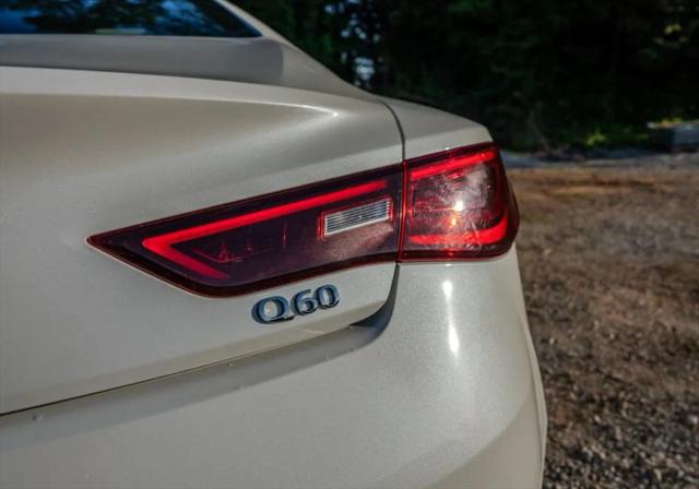 2017 INFINITI Q60 3.0t Premium