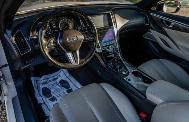 2017 INFINITI Q60 3.0t Premium