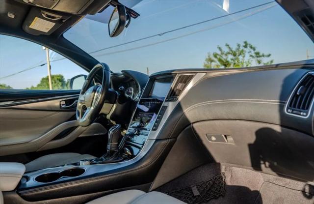 2017 INFINITI Q60 3.0t Premium