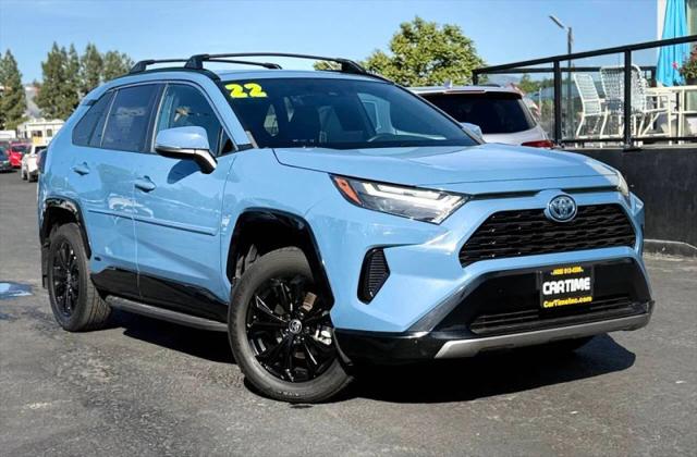 2022 Toyota RAV4 Hybrid SE