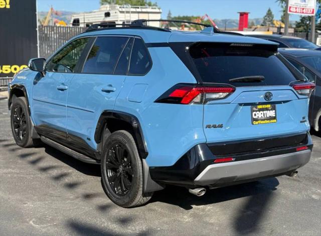 2022 Toyota RAV4 Hybrid SE