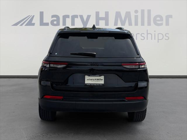 2025 Jeep Grand Cherokee Altitude X 4x4