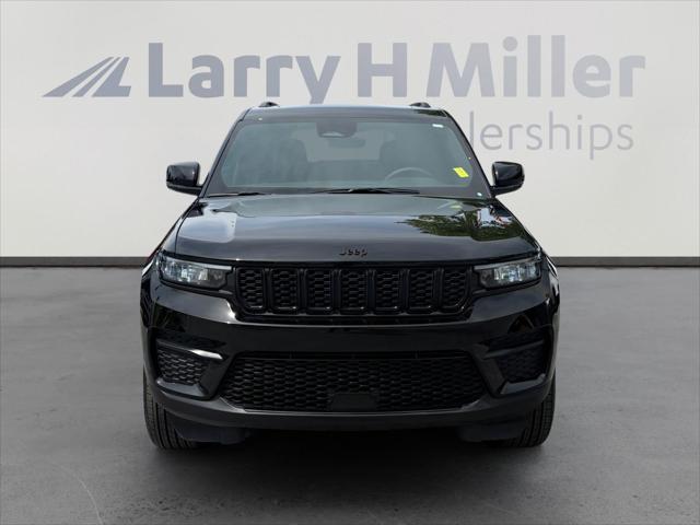 2025 Jeep Grand Cherokee Altitude X 4x4