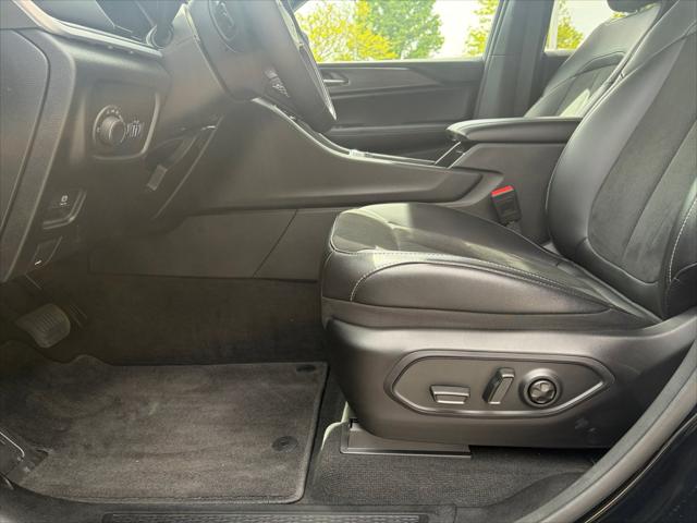 2025 Jeep Grand Cherokee Altitude X 4x4