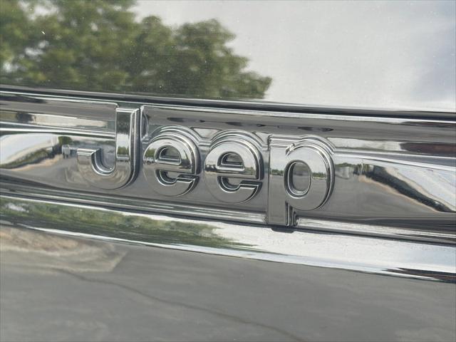 2025 Jeep Grand Cherokee Altitude X 4x4