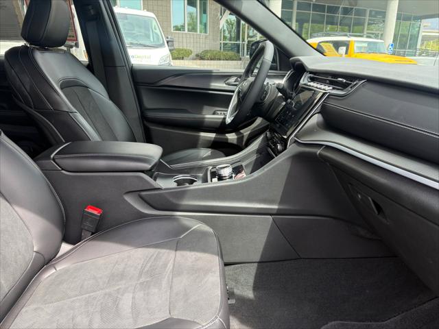 2025 Jeep Grand Cherokee Altitude X 4x4