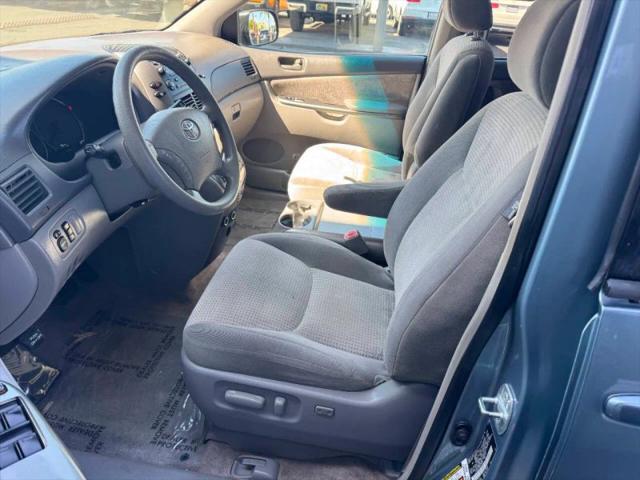 2008 Toyota Sienna LE