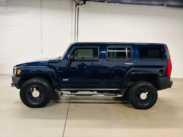 2007 HUMMER H3 Base