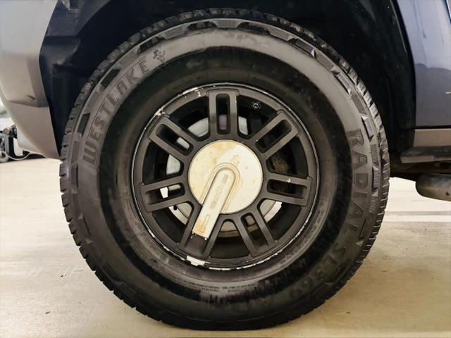 2007 HUMMER H3 Base
