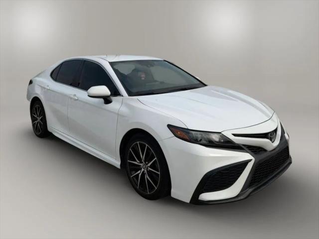 2021 Toyota Camry SE for sale in Redford, MI