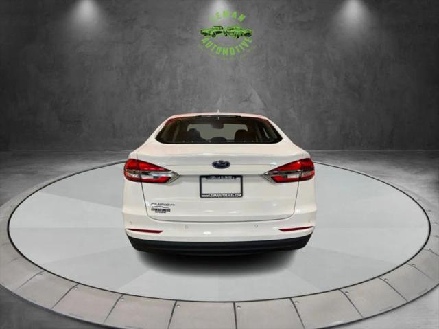 2020 Ford Fusion SE