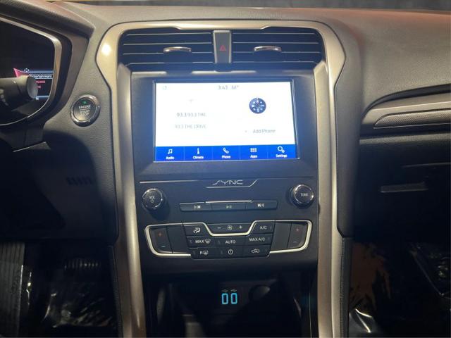 2020 Ford Fusion SE