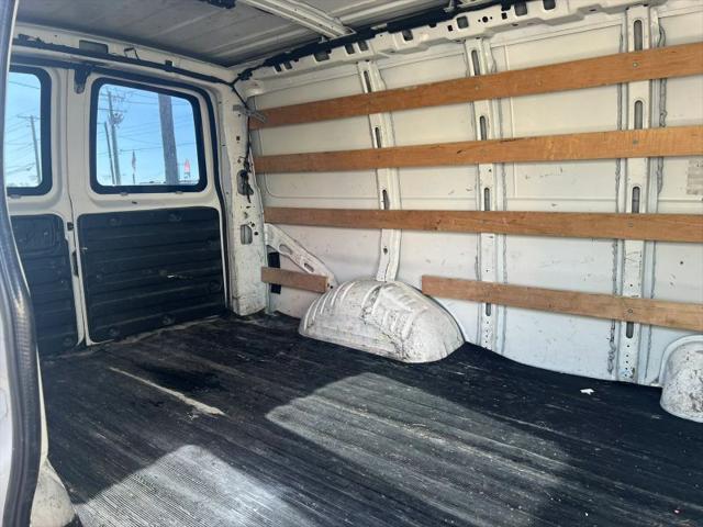 2015 GMC Savana 2500 Work Van
